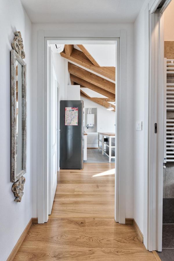 Apartamento Mansarda In Borgo Po